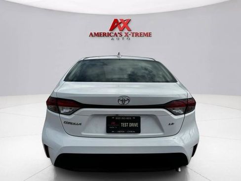 Used 2023 Toyota Corolla LE FWD image 4