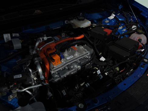New 2026 Chevrolet Blazer EV RS w/ LPO, Tech Bronze Package FWD image 17