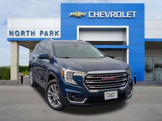 Used 2022 GMC Terrain SLT video 1