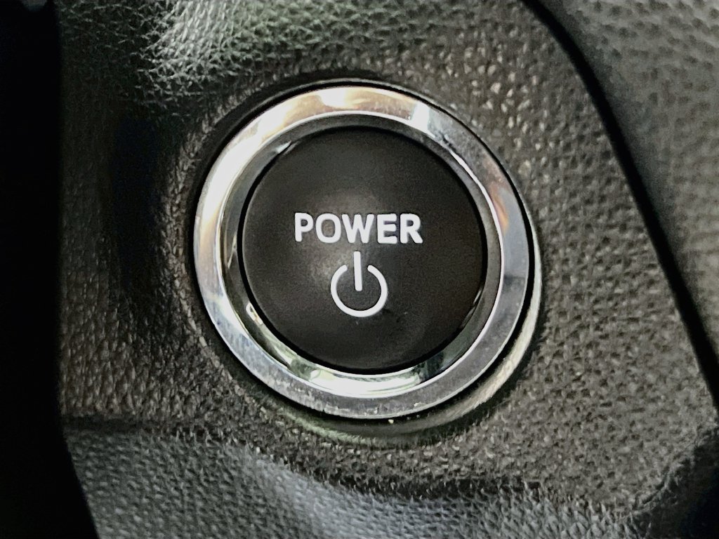 Used 2025 Toyota RAV4 XLE w/ Convenience Package AWD/4WD image 20