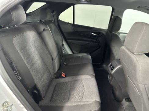 Used 2024 Chevrolet Equinox LT AWD/4WD image 7