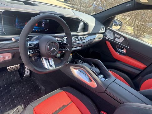 New 2025 Mercedes-Benz GLE 63 AMG S image 14