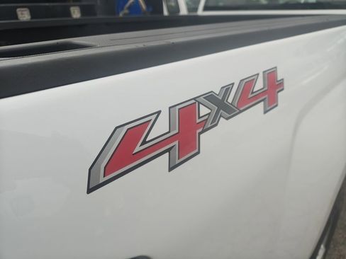 Used 2017 Chevrolet Silverado 2500 W/T image 4