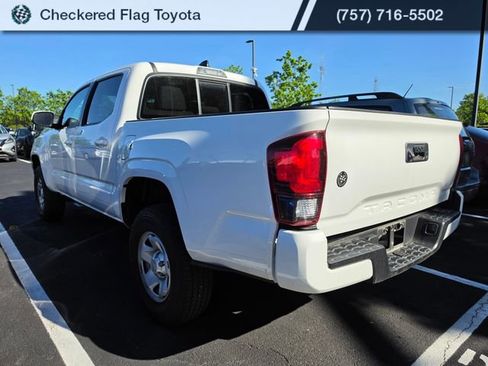 Used 2023 Toyota Tacoma SR w/ SR Convenience Package RWD image 4
