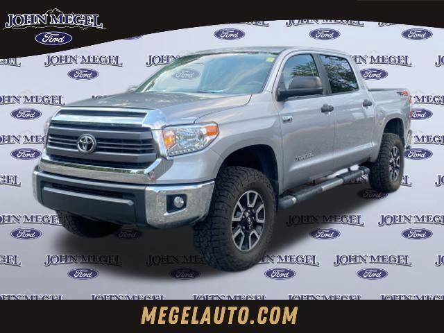 Used 2015 Toyota Tundra SR5 w/ TRD Off Road Package AWD/4WD image 1