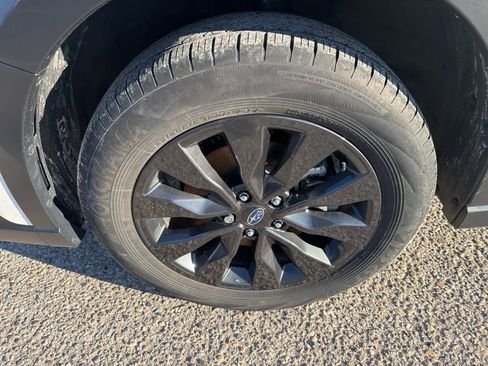 Used 2023 Subaru Outback Onyx Edition image 6