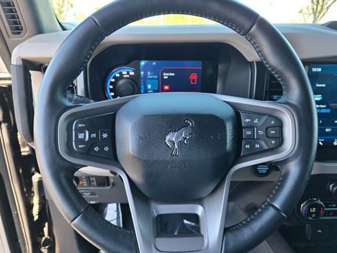 Used 2023 Ford Bronco Wildtrak AWD/4WD image 26