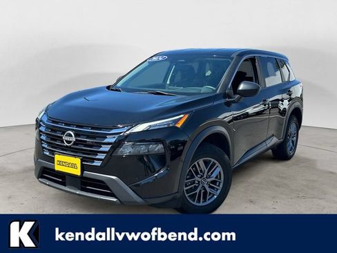 Used 2024 Nissan Rogue S AWD/4WD image 1