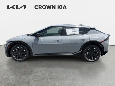 New 2026 Kia EV6 Wind RWD image 8