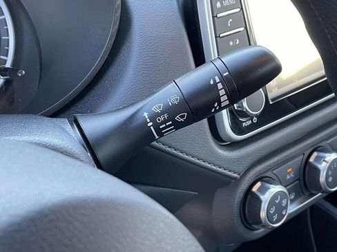 Used 2025 Nissan Versa S w/ Trunk Package image 22