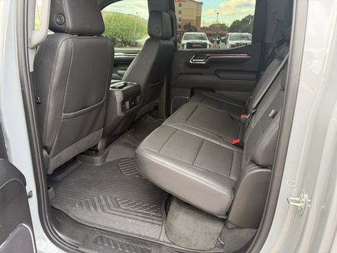 Used 2024 Chevrolet Silverado 1500 LT Trail Boss w/ LT Trail Boss Premium Package image 23