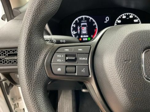 Certified 2024 Honda HR-V LX image 16