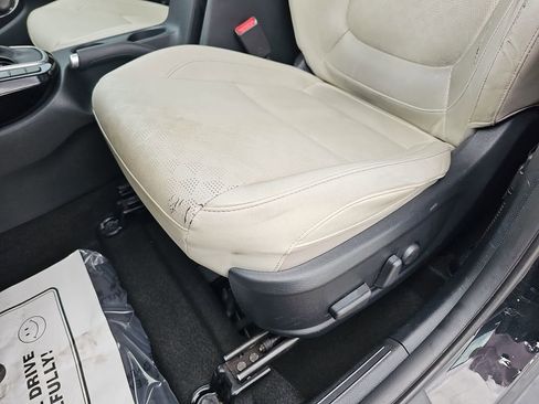 Used 2022 Kia Seltos EX image 33