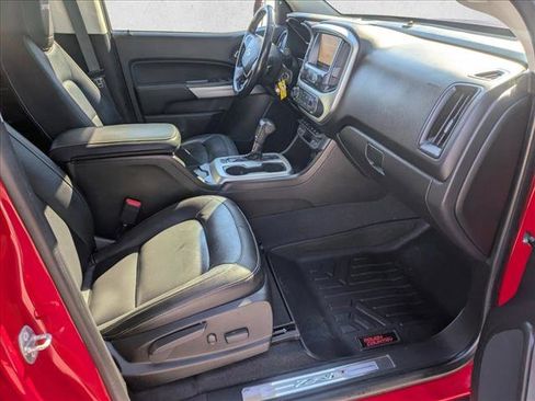 Used 2019 Chevrolet Colorado ZR2 image 19