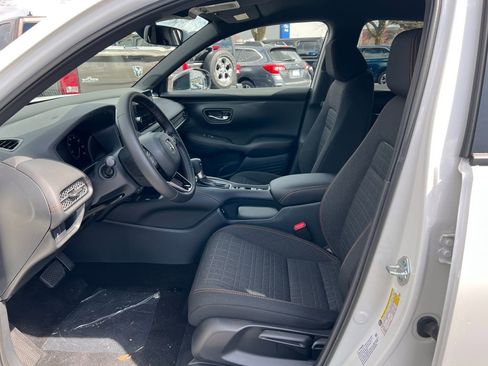 New 2026 Honda HR-V Sport image 4