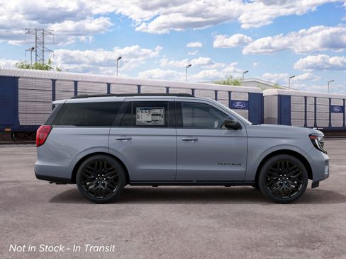 New 2027 Ford Expedition Platinum w/ Stealth Performance Package AWD/4WD image 5