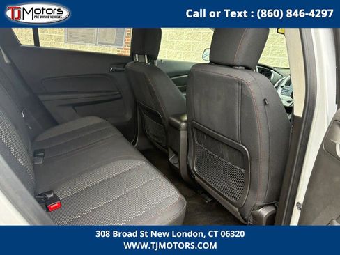 Used 2017 GMC Terrain SLE w/ Convenience Package image 8