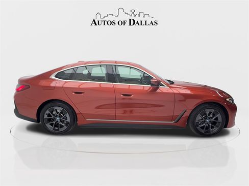 Used 2022 BMW i4 eDrive40 w/ Premium Package image 7