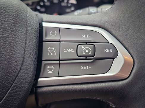 New 2026 Jeep Compass Limited image 20