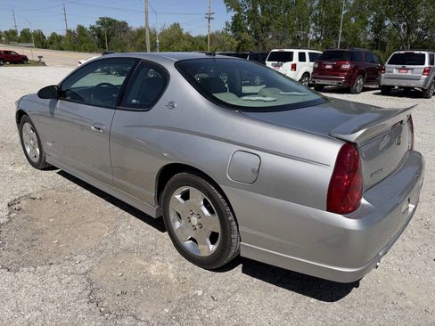 Used 2006 Chevrolet Monte Carlo SS w/ Convenience Package FWD image 5
