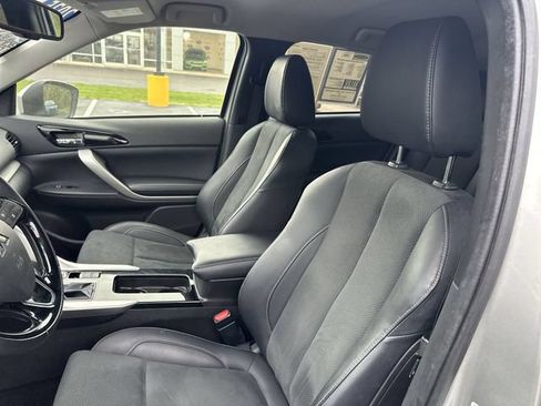 Used 2025 Mitsubishi Eclipse Cross AWD image 15