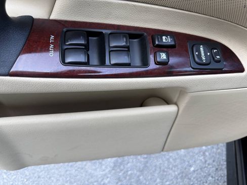 Used 2008 Lexus IS 250 RWD image 19