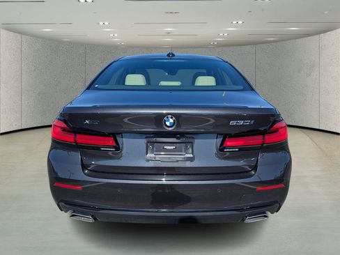 Used 2022 BMW 530i xDrive image 4
