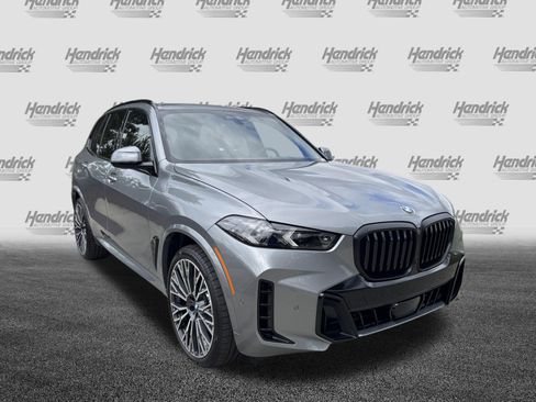 Used 2026 BMW X5 xDrive40i w/ M Sport Package AWD/4WD image 2