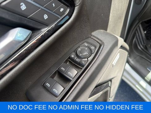 Used 2025 GMC Sierra 2500 AT4 AWD/4WD image 13