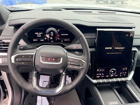 New 2026 GMC Acadia Elevation w/ Black Edition AWD/4WD image 17