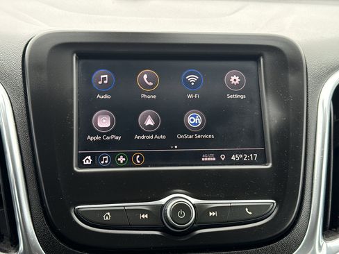 Used 2020 Chevrolet Equinox LT image 17