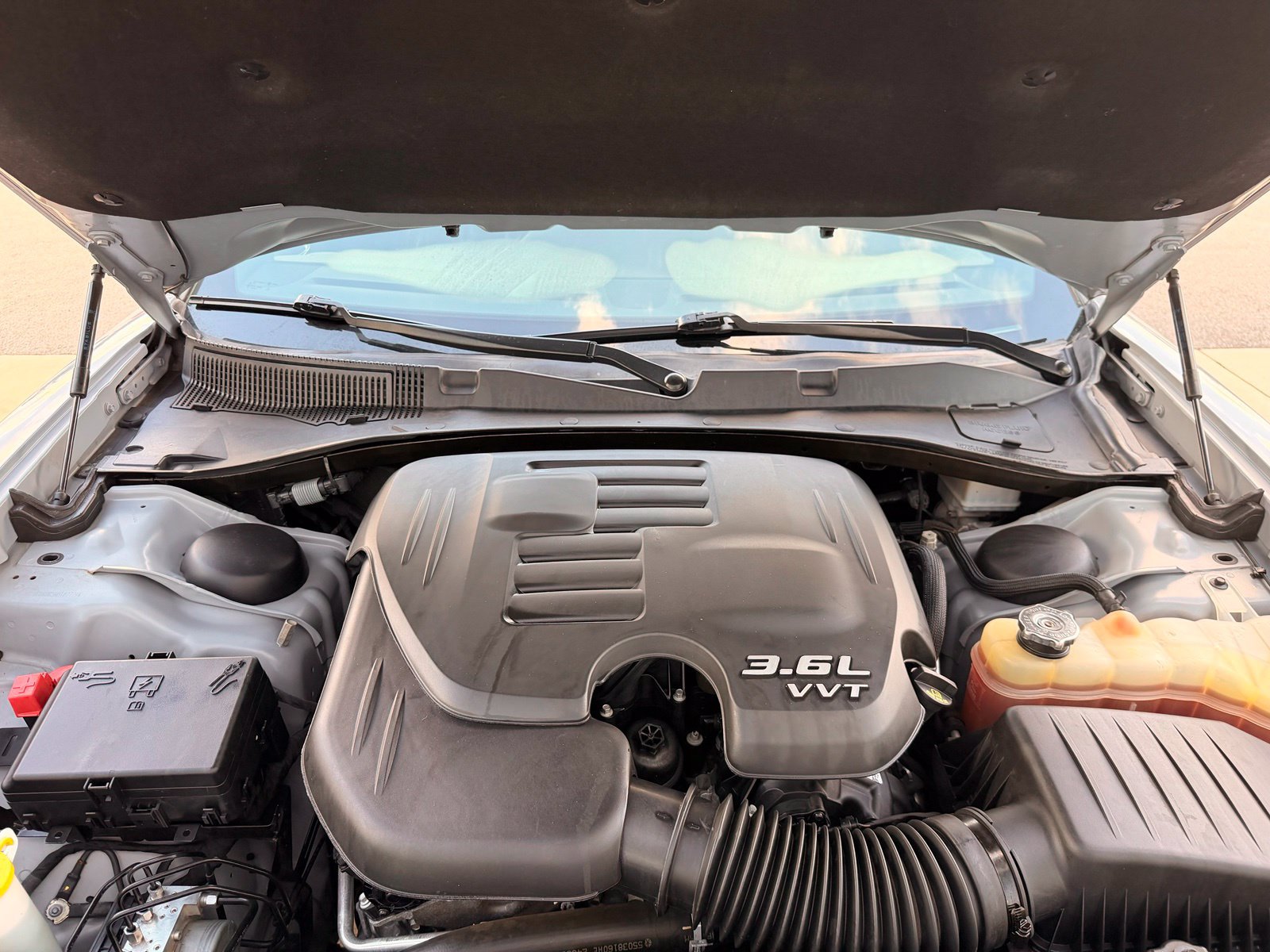 Used 2022 Dodge Charger SXT w/ Leather Interior Group RWD image 41