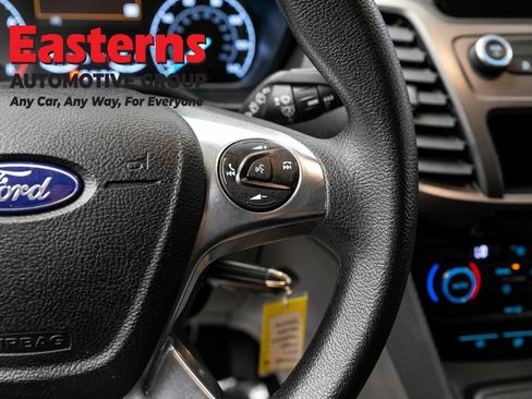 Used 2021 Ford Transit Connect XLT FWD image 16