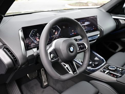 Used 2025 BMW X3 xDrive30i w/ M Sport Package image 18