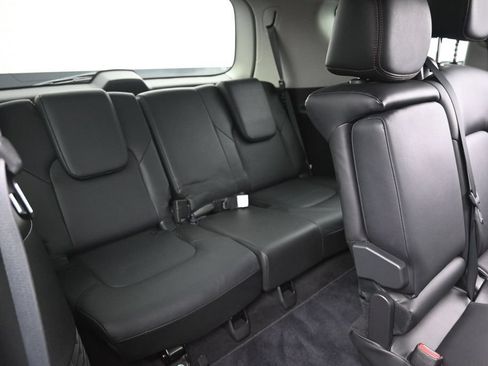 Used 2019 Nissan Armada SL w/ Premium Package AWD/4WD image 22