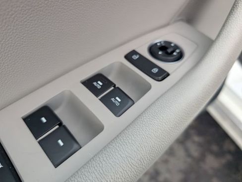 Used 2017 Hyundai Sonata Limited image 15