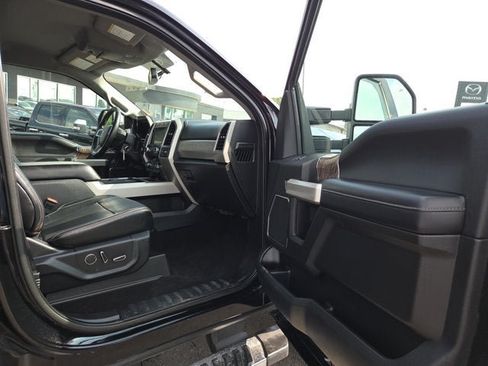 Used 2019 Ford F250 Lariat w/ Chrome Package AWD/4WD image 12