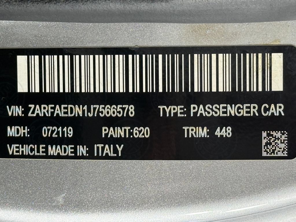 Used 2018 Alfa Romeo Giulia AWD image 44