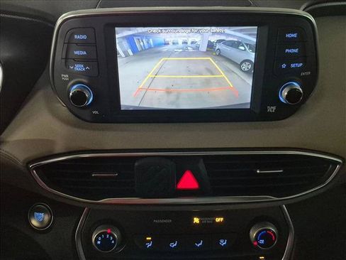 Used 2020 Hyundai Santa Fe SEL FWD image 14
