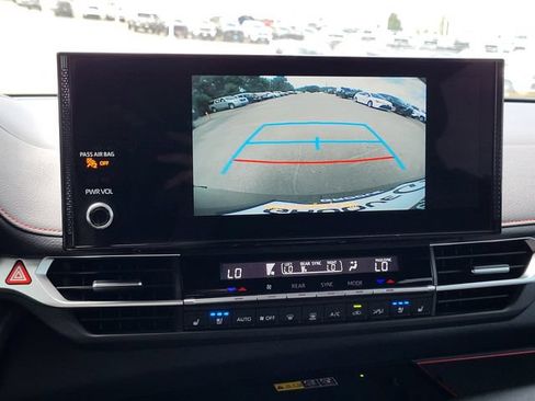 Used 2025 Toyota Sienna XSE w/ XSE Premium Package AWD/4WD image 16