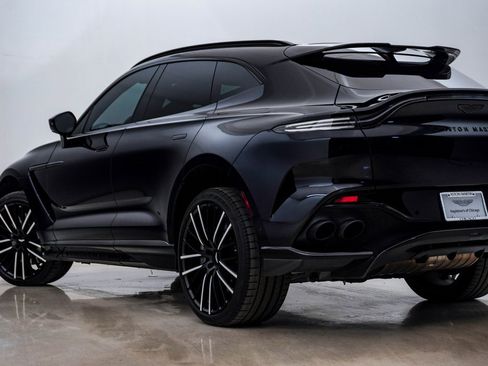 Used 2024 Aston Martin DBX 707 image 9