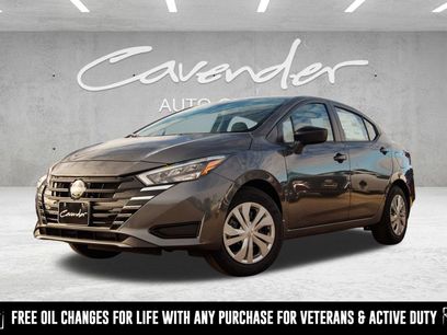 New 2025 Nissan Versa S w/ Trunk Package