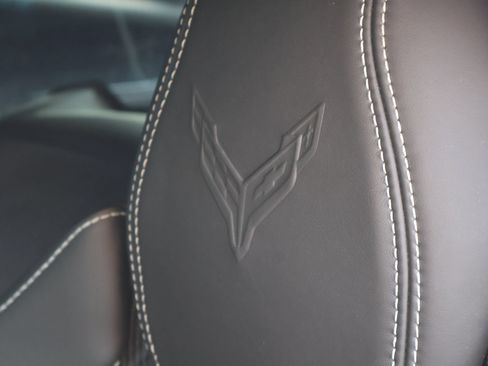Used 2024 Chevrolet Corvette Z06 w/ Z07 Performance Package RWD image 25