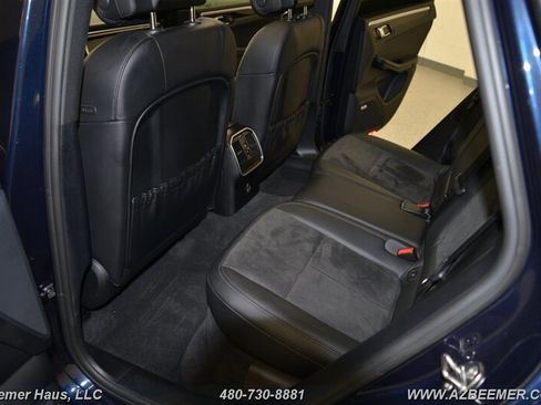 Used 2020 Porsche Macan S image 23