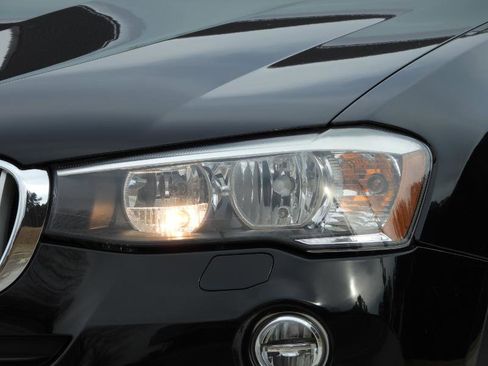 Used 2017 BMW X3 sDrive28i image 5