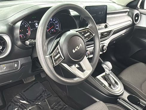 Used 2024 Kia Forte LXS w/ LXS Technology Package image 33