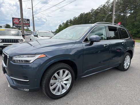 Used 2019 Volvo XC90 T6 Momentum w/ Advanced Package AWD/4WD image 1