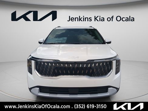 New 2026 Kia Carnival EX FWD image 9