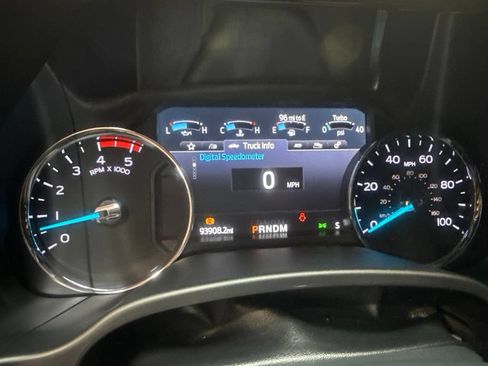 Used 2022 Ford F250 Lariat w/ Lariat Ultimate Package AWD/4WD image 23