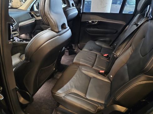 Certified 2025 Volvo XC90 B6 Ultra w/ Protection Package Premier AWD/4WD image 12